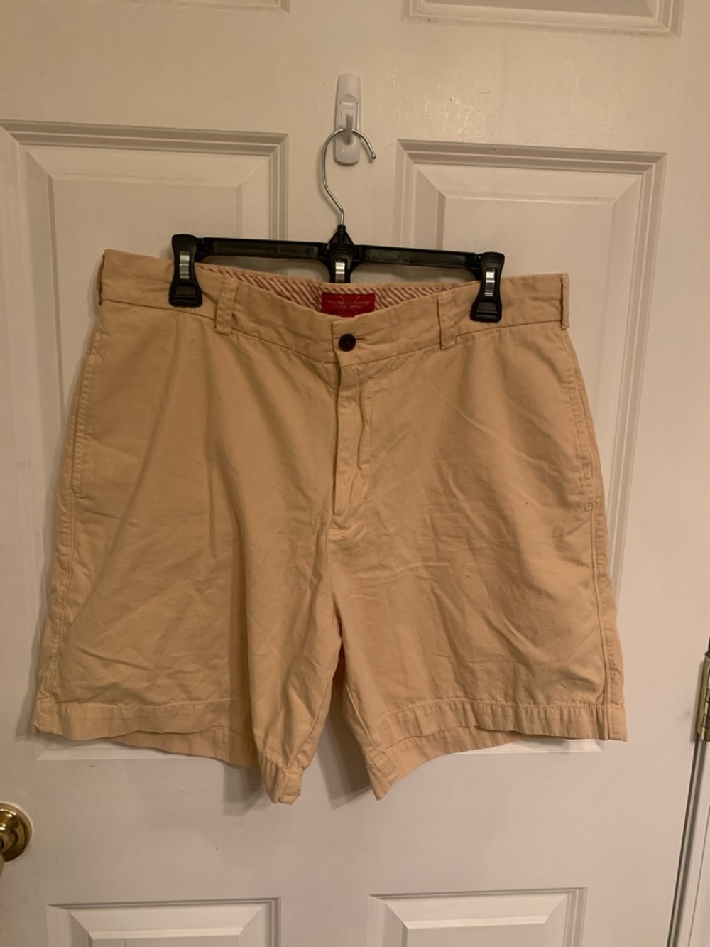 Southern Proper Men's Light Tan Flat-Front Cotton Shorts